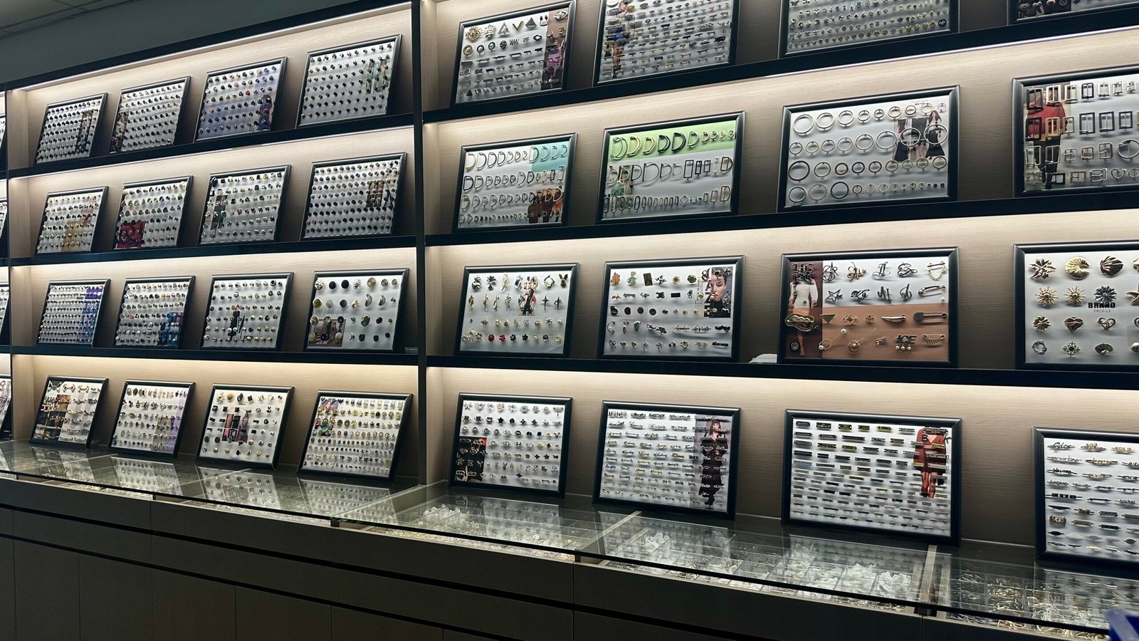 Aurora Zinc Showroom